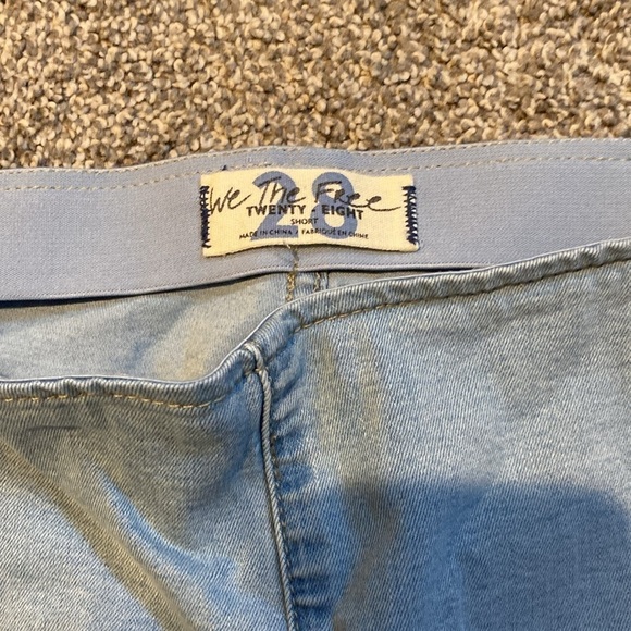 Penny pull on we the free light colored bell bottom flare jeans - Picture 4 of 5